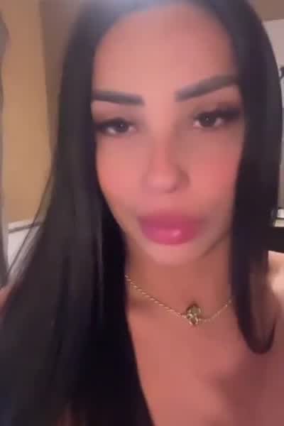 184555745853561