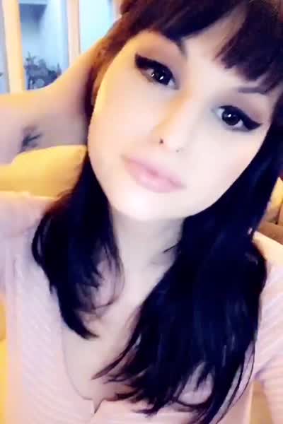 BaileyJayTweets-1072372346902720512-01