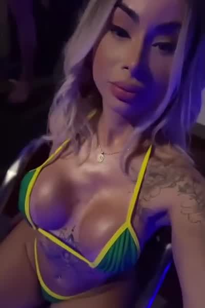 Nathalia Castro aka nathaliacastrofc – 08-31-2024 OnlyFans Video